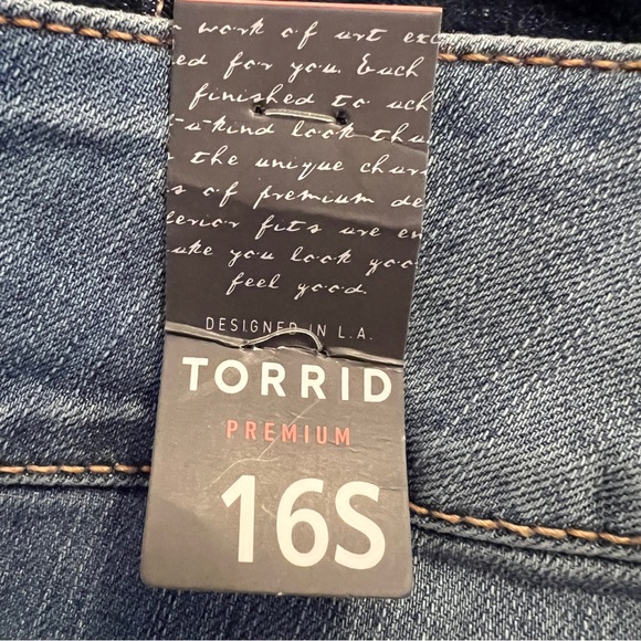 Torrid Premium Distressed Jeggings - Picture 9 of 10